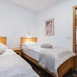 阿尔卑旅馆 招待所