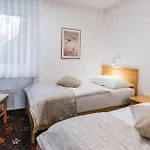 招待所 阿尔卑旅馆 布莱德