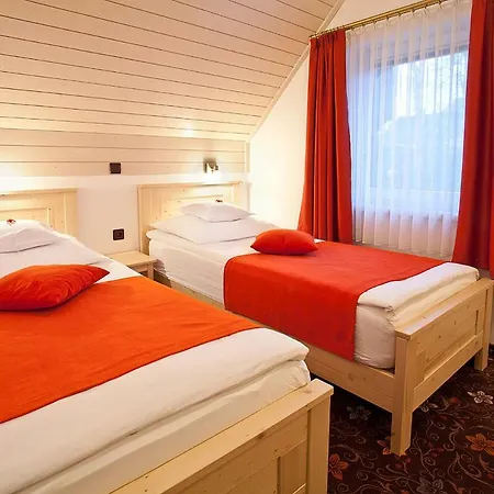 アルプ ペンション